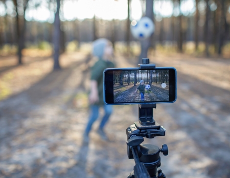 voetballertje maakt vlog